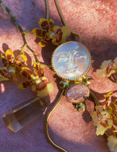 Load image into Gallery viewer, Cantera Opal Moon Bolo