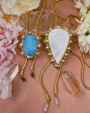 Load image into Gallery viewer, Australian Opal Bolo