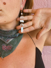 Load image into Gallery viewer, Pearl Earrings