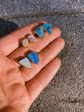 Load image into Gallery viewer, Australian Opal 002