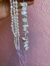 Load image into Gallery viewer, Pearl Earrings