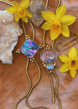Load image into Gallery viewer, The Queen Tide Bolo