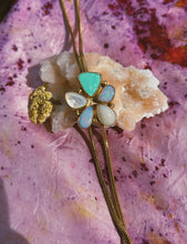 Load image into Gallery viewer, Bloom Bolo