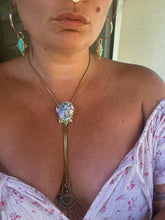 Load image into Gallery viewer, Stamped Border Abalone Bolo