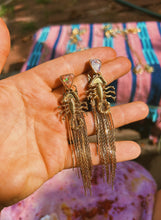 Load image into Gallery viewer, Cantera Opal Duo Scorpio Dusters