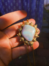 Load image into Gallery viewer, Australian Opal Stamped Bolo 001
