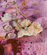 Load image into Gallery viewer, Australian Opal Crystal Vision 001