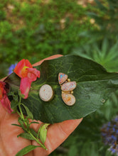 Load image into Gallery viewer, Bloom Stud - Cantera Opal