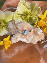 Load image into Gallery viewer, The Crystal Vision - Aussie Opal 003