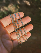 Load image into Gallery viewer, The Starburst Chain - Australian Opal