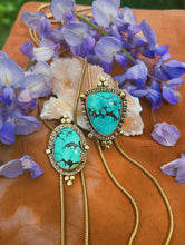 Load image into Gallery viewer, Turquoise Stamped Border Bolo 002