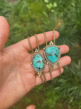 Load image into Gallery viewer, Turquoise Stamped Border Bolo 002