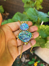 Load image into Gallery viewer, Double Abalone Bolo