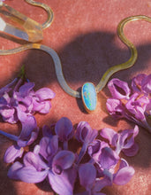 Load image into Gallery viewer, Australian Opal Crystal Vision 002