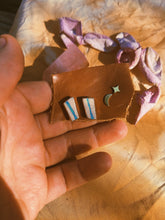 Load image into Gallery viewer, Stud Pack - Australian Ribbon Opal 001