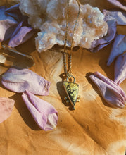 Load image into Gallery viewer, The Khala Chain - Hubei Turquoise