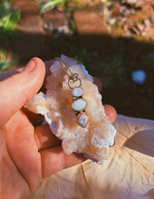 Load image into Gallery viewer, The Portal Chain 004 - Cantera x Double Opal