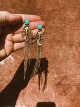 Load image into Gallery viewer, Duo Scorpio Dusters - Hubei Turquoise