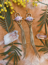 Load image into Gallery viewer, Cantera Opal All Seeing Eye Dusters