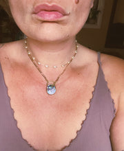 Load image into Gallery viewer, Abalone Figaro Chain