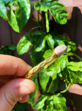 Load image into Gallery viewer, Mexican Opal Stamped Bangle - 011