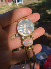 Load image into Gallery viewer, Cantera Opal Moon Bolo
