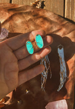Load image into Gallery viewer, Kingman Turquoise Duo Dusters 002
