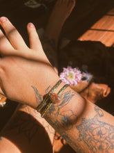 Load image into Gallery viewer, Cantera Opal Stamped Bangle Set
