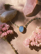 Load image into Gallery viewer, Starburst Chain - Australian Opal 002
