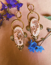Load image into Gallery viewer, Rosetta Agate Earrings
