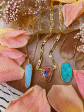 Load image into Gallery viewer, Delicate Snake Chain - Carico Lake Turquoise
