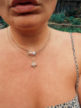 Load image into Gallery viewer, Cantera Opal Eye Necklace 002
