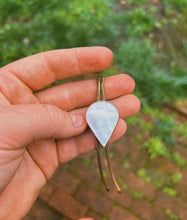 Load image into Gallery viewer, Mother of Pearl Bolo
