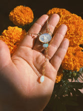 Load image into Gallery viewer, Australian Opal Moon Lariat
