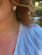 Load image into Gallery viewer, Cantera Opal Duo Dusters
