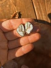 Load image into Gallery viewer, Rose Agate Duo Dusters
