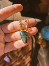 Load image into Gallery viewer, Black Sunstone Double Sunburst Chain
