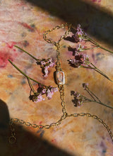 Load image into Gallery viewer, Cantera Opal Hand Chain
