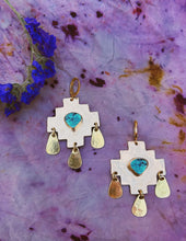 Load image into Gallery viewer, Spiderweb Turquoise Drop Earring
