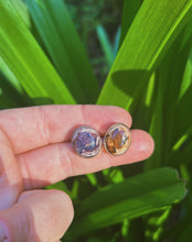 Load image into Gallery viewer, Cantera Opal Stud 001
