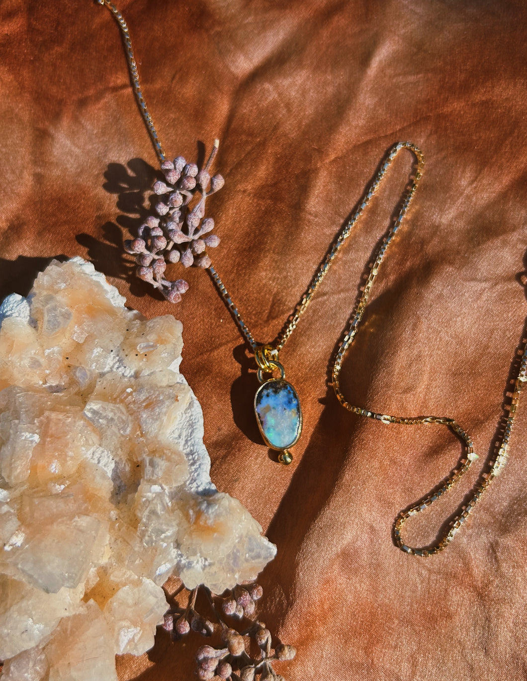 Boulder Opal Khala Necklace 001