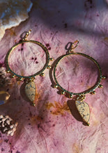 Load image into Gallery viewer, Beige Hubei Turquoise Stamped + Dotted Hoops 001
