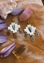 Load image into Gallery viewer, Hubei Turquoise Drop Earrings
