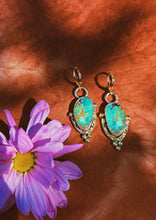 Load image into Gallery viewer, Hubei Turquoise Borderlands Earrings 002
