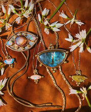 Load image into Gallery viewer, Labradorite Evil Eye Bolo
