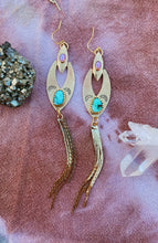 Load image into Gallery viewer, The Sedona Dusters - Turquoise + Opal #001
