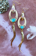 Load image into Gallery viewer, The Sedona Dusters - Turquoise + Opal #002
